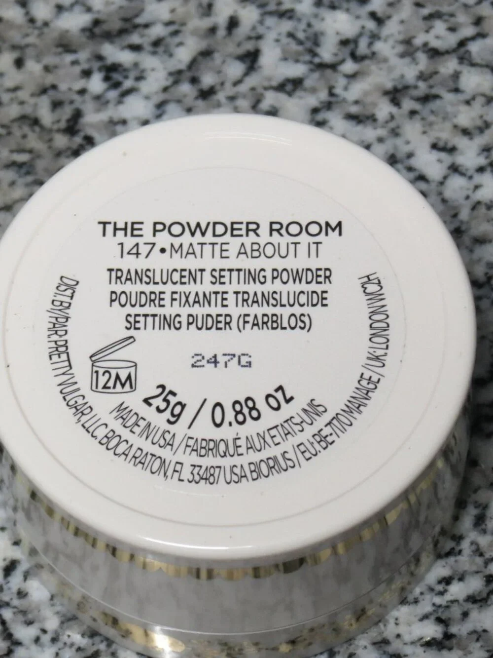 NEW Pretty Vulgar The Powder Room 147 Matte About It Translucent  Setting Powder